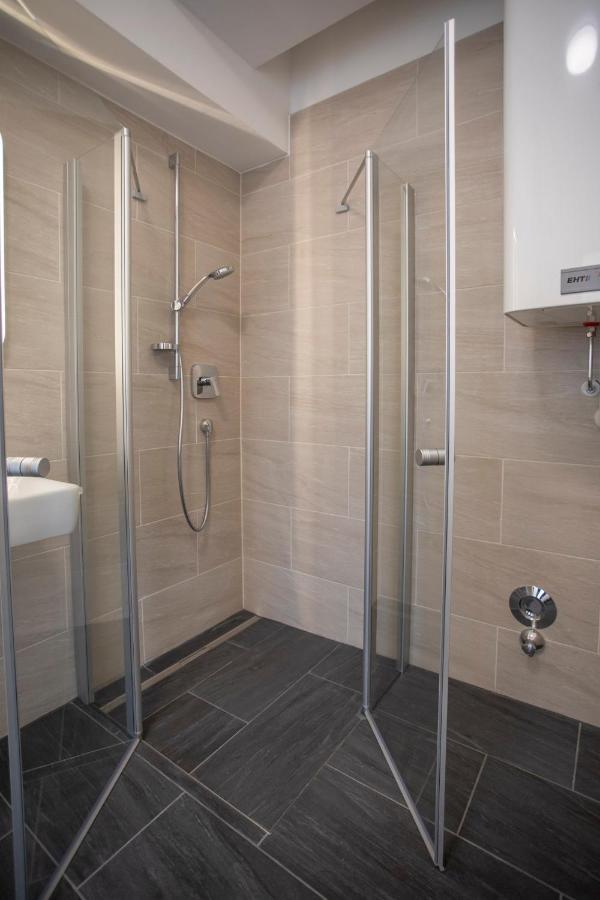 Lovely City Center Apartment In Innsbruck Ngoại thất bức ảnh